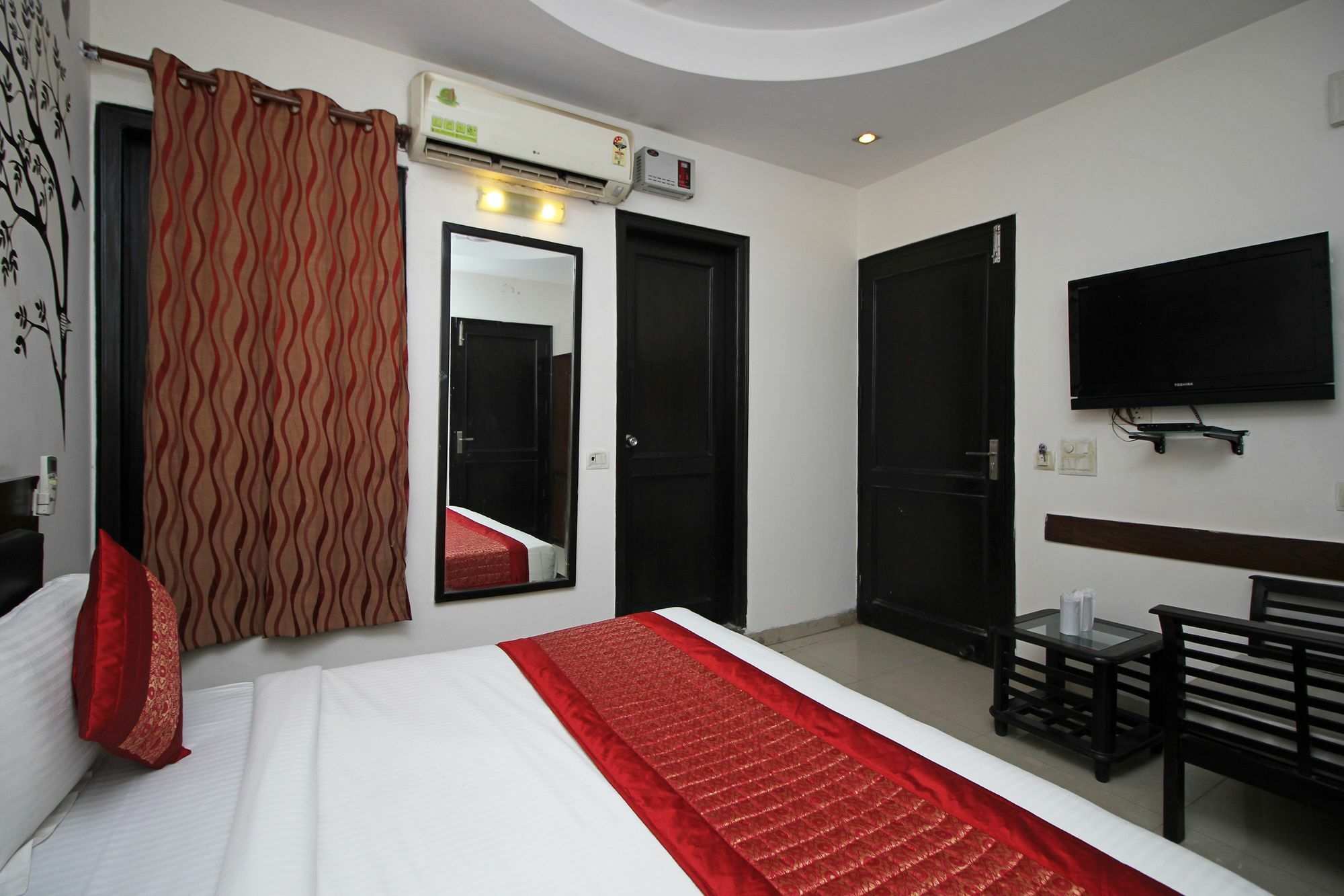 Oyo 9030 Hotel Delhi Airport Plaza Nowe Delhi Zewnętrze zdjęcie